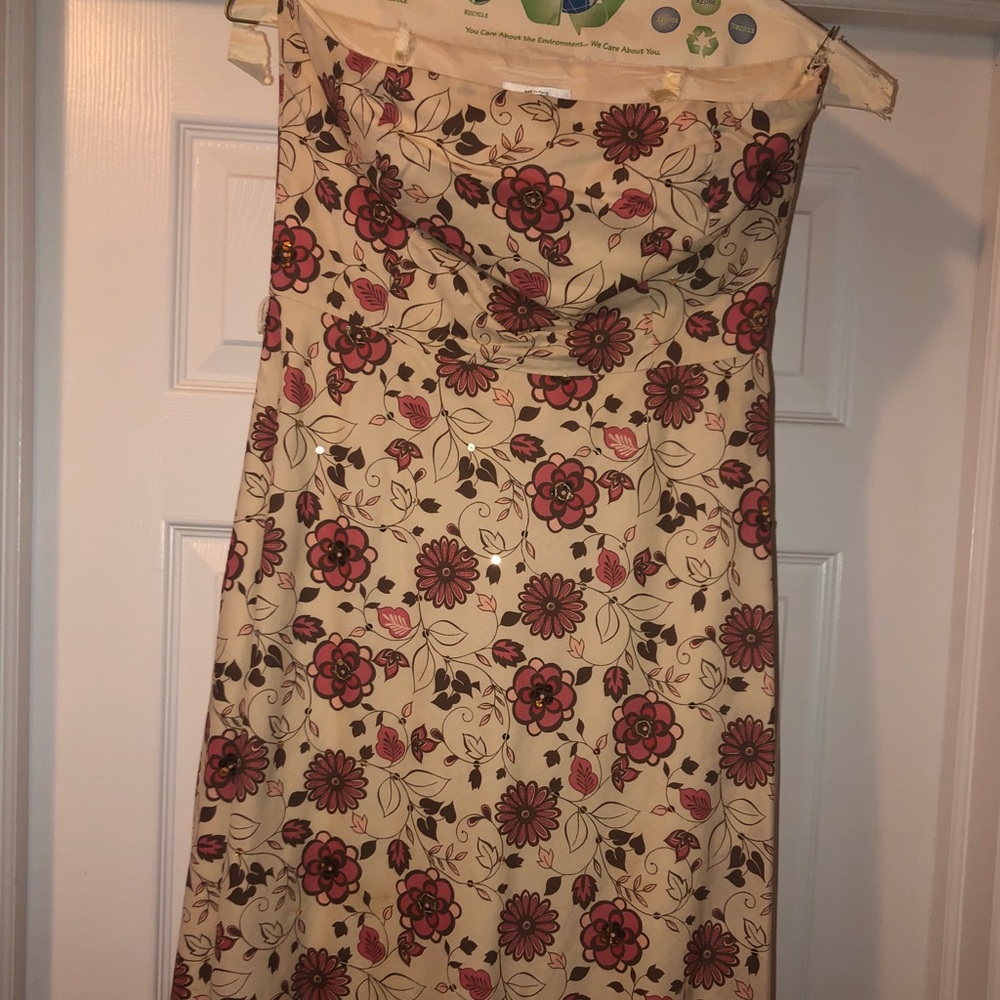 Strapless dress